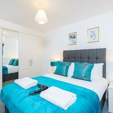 Апартаменты Beautiful 3 Bed House With Amazing Views In Dartford, Kent Экстерьер фото