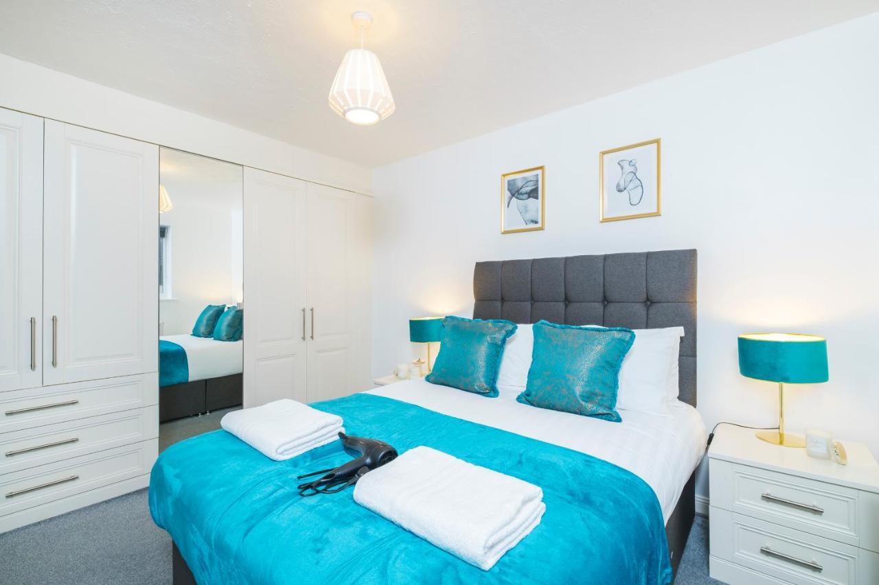 Апартаменты Beautiful 3 Bed House With Amazing Views In Dartford, Kent Экстерьер фото