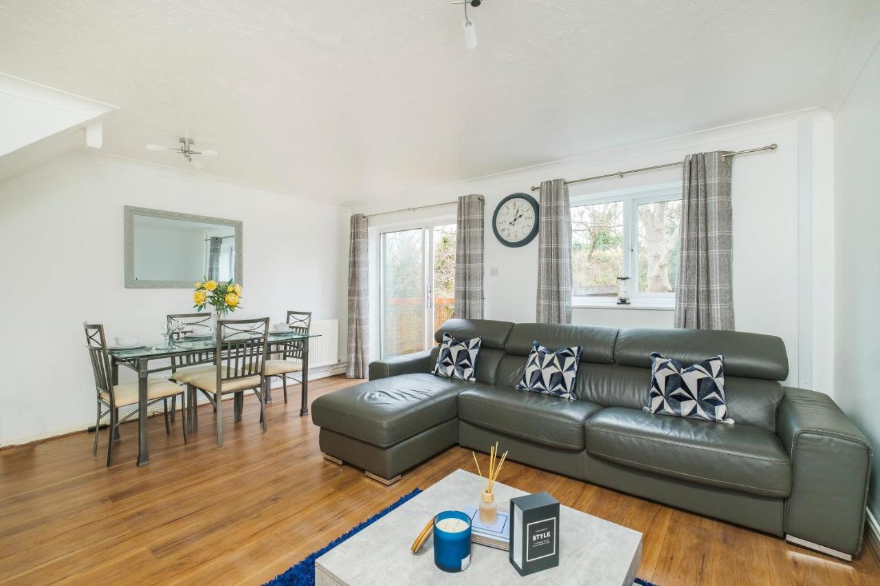 Апартаменты Beautiful 3 Bed House With Amazing Views In Dartford, Kent Экстерьер фото