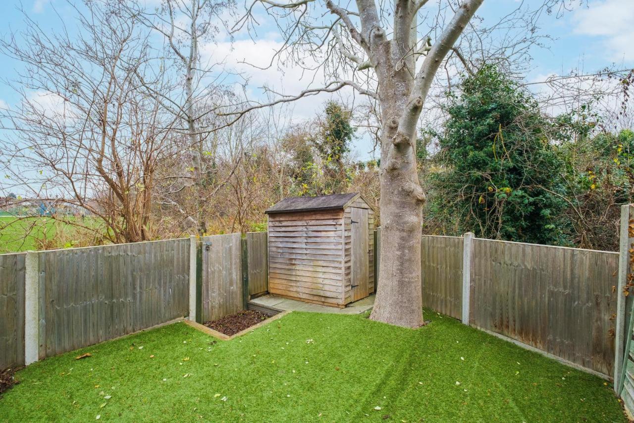 Апартаменты Beautiful 3 Bed House With Amazing Views In Dartford, Kent Экстерьер фото