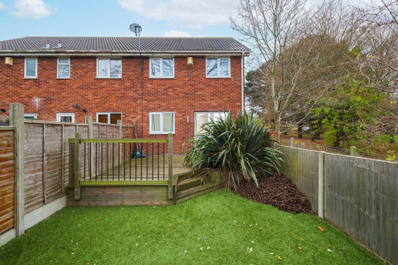 Апартаменты Beautiful 3 Bed House With Amazing Views In Dartford, Kent Экстерьер фото